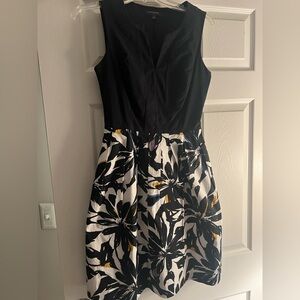 Banana Republic Black and White Floral dress